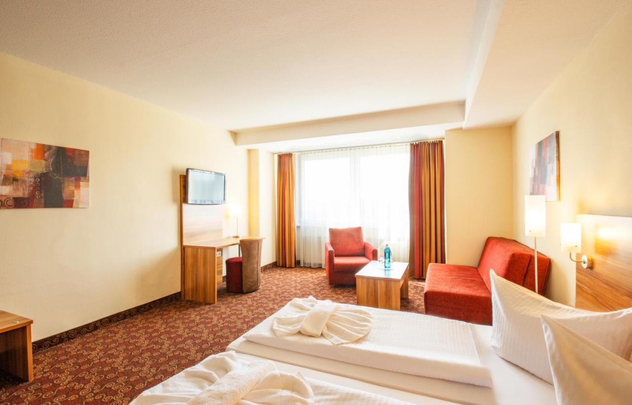 פרידריכרודה Ferien Hotel Rennsteigblick מראה חיצוני תמונה