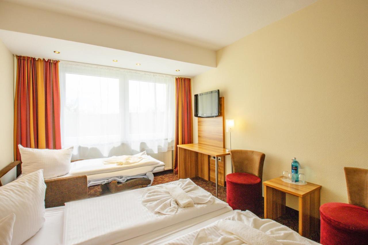 פרידריכרודה Ferien Hotel Rennsteigblick מראה חיצוני תמונה