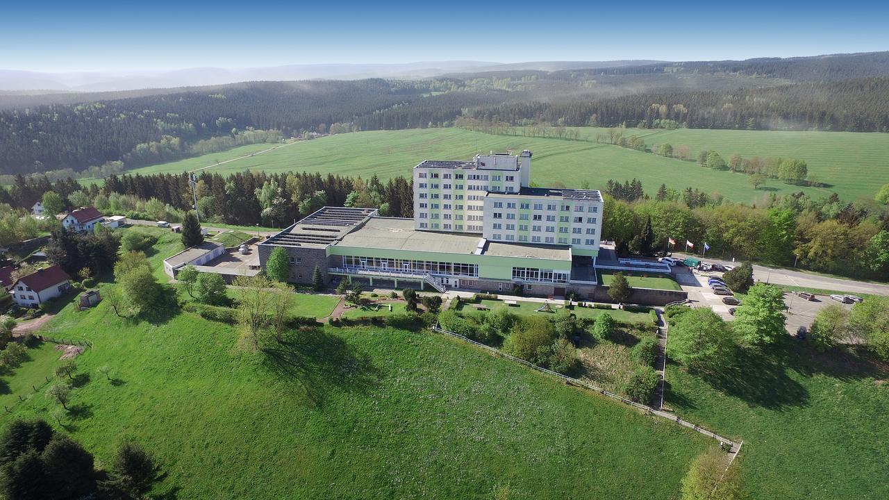 פרידריכרודה Ferien Hotel Rennsteigblick מראה חיצוני תמונה